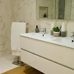 Avenida House A 700 Metros Da * Эшпозенди